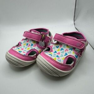 Flower Stride Right Sandals Pink/White size 4